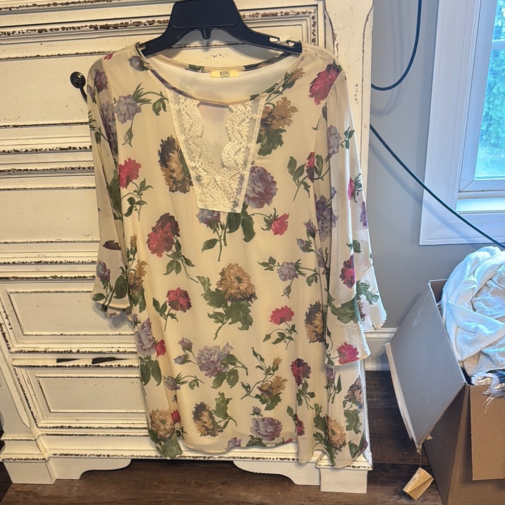 Kori Cream Floral Dress with Lace Detail